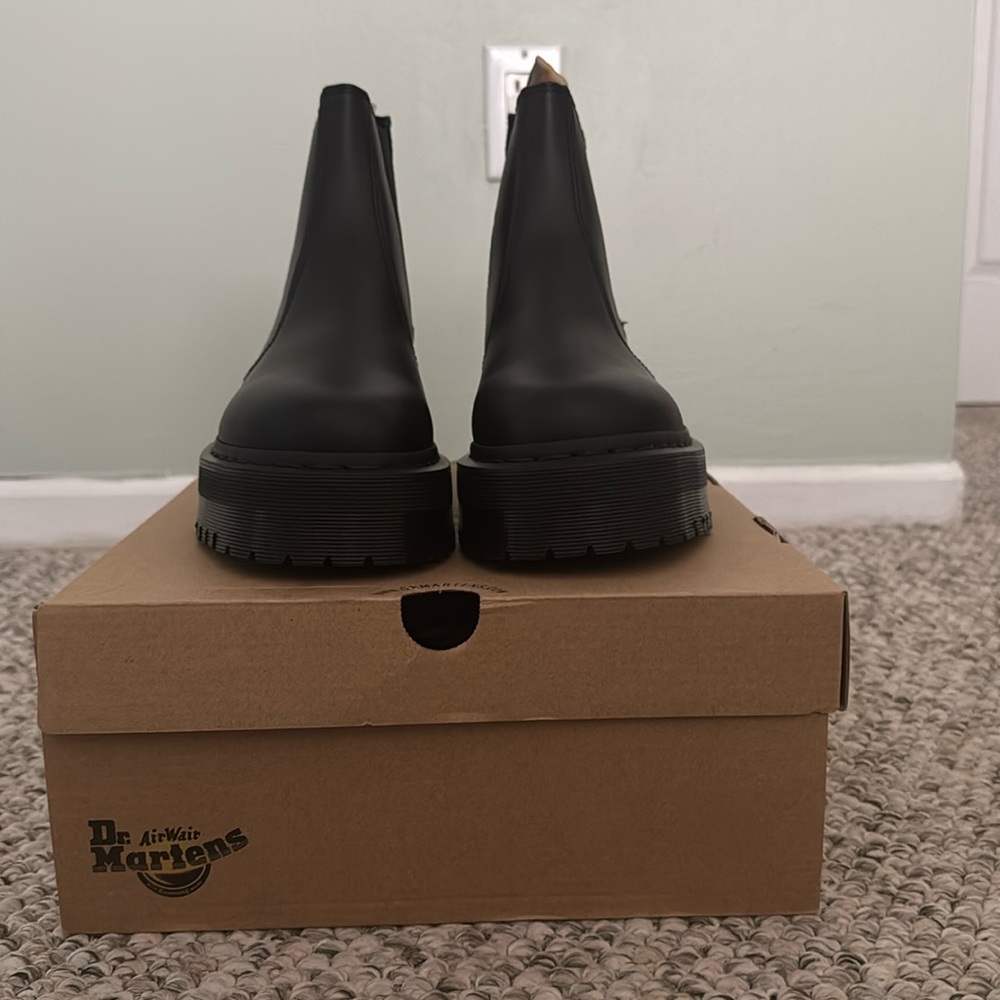 Black Vegan 2976 Felix Chelsea Boots (Never worn)
